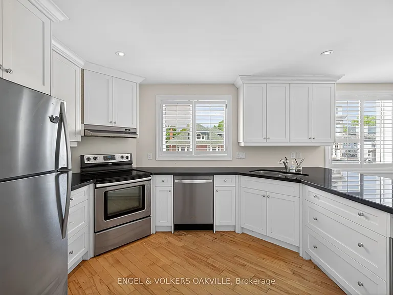 84 Reynolds St #2 — Photo 14