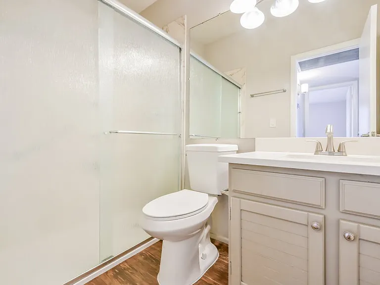 1338 N Brittany Ln — Photo 16
