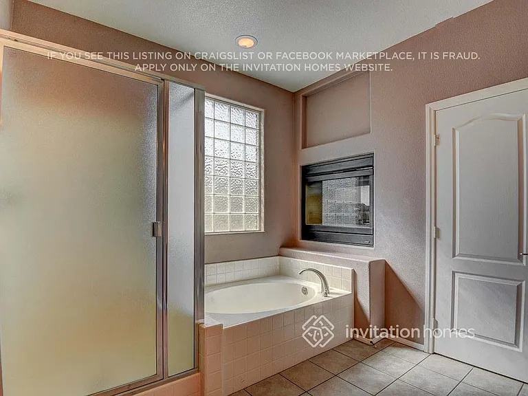 5795 Farmhouse Ct — Photo 15