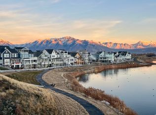 11048 S Paddle Board Way #3-332, South Jordan, UT 84009