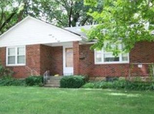 9108 Pflumm Rd, Lenexa, KS 66215