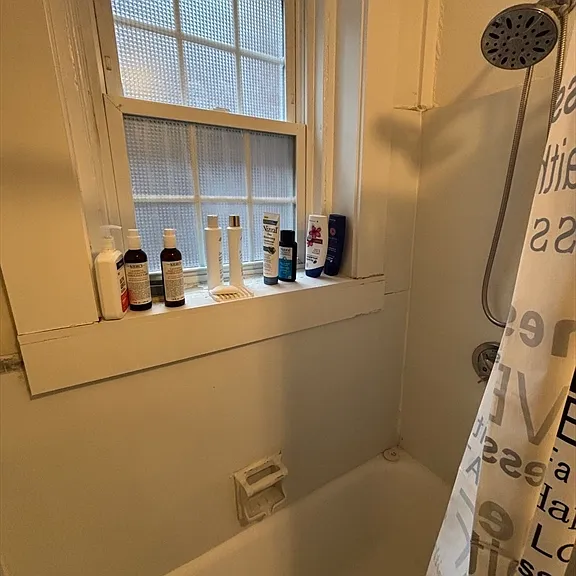 26 Myrtle St #3 — Photo 1