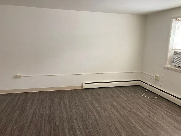 State Street Apartments — Photo 55