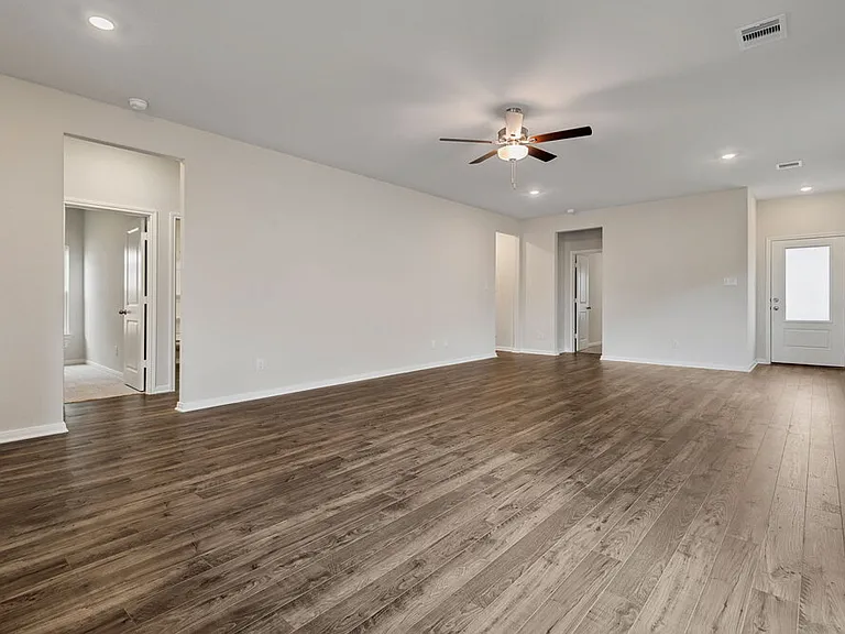 15648 Plum Brook Dr — Photo 8