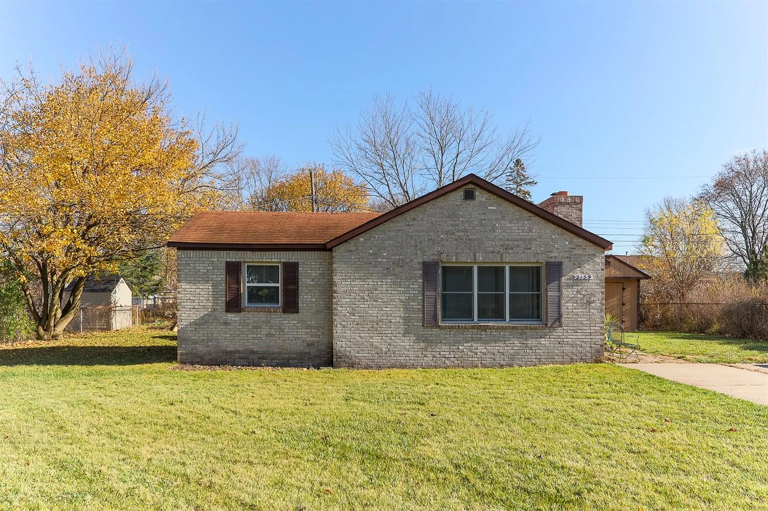 2159 Bomber Ave photo 1