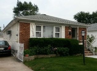 14415 227th St, Springfield Gardens, NY 11413