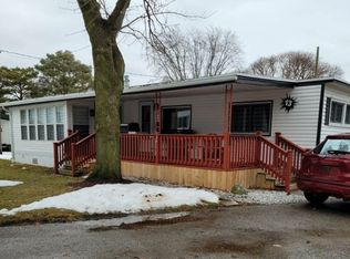 1940 London Line #13, Sarnia, ON N7W1B5