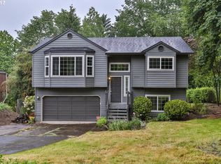 9533 SW 62nd Dr, Portland, OR 97219