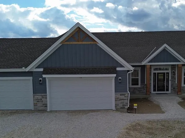 479 Sandstone STREET, Slinger, WI 53086