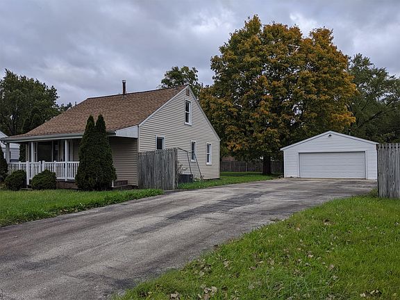 2nd image of 3521 Liberty Dr