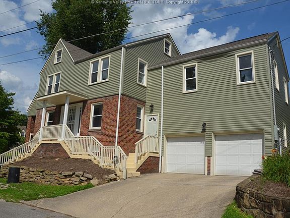 3rd image of 300 28th St SE