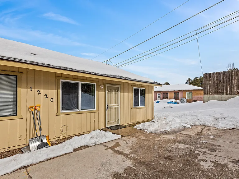 Front of unit.