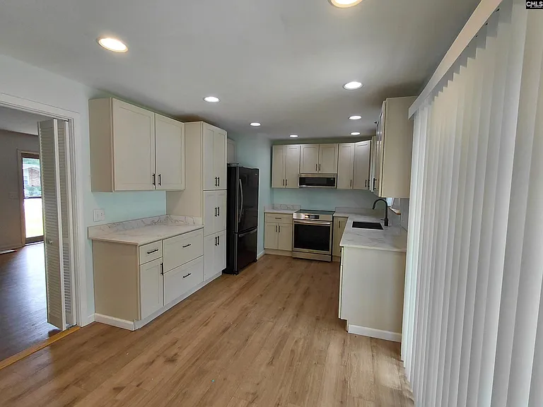 224 Hickory Ridge Dr — Photo 23