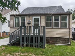 7554 Orchard Ave, Warren, MI 48091