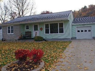 141 Spring St, Gnadenhutten, OH 44629
