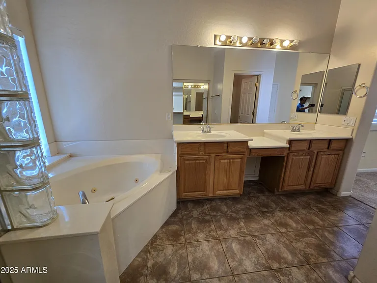 223 W Pelican Dr — Photo 18