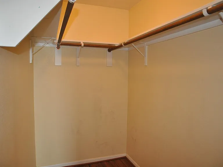 3754 Tanglewilde St #C16 — Photo 16