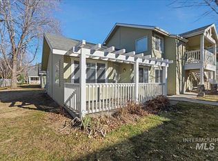 495 W State St, Eagle, ID 83616