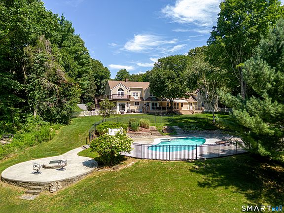 2nd image of 31 Cedar Grove Road