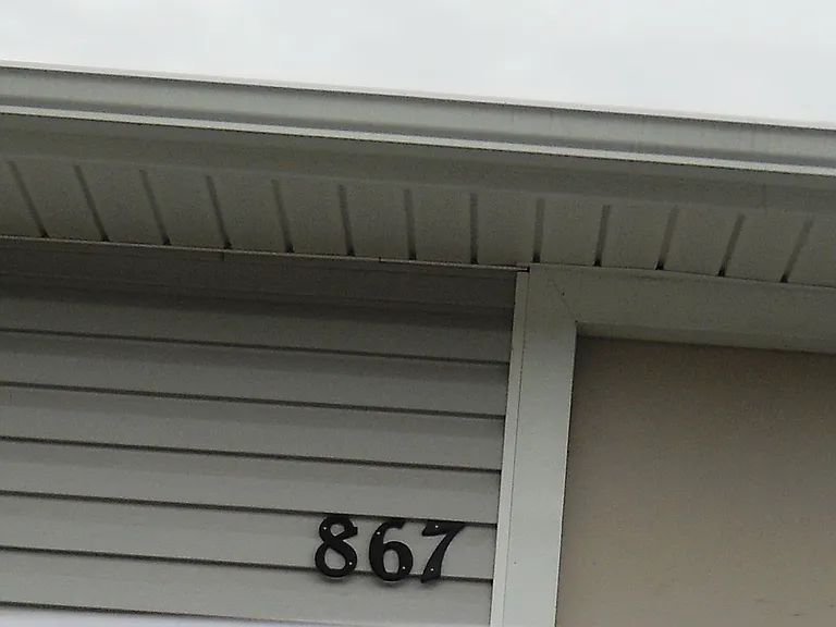 867 N Garfield St — Photo 1