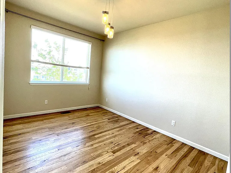 17840 Mimosa St — Photo 15