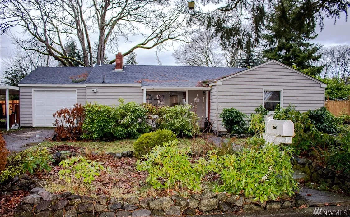 5613 Seeley Lake Dr SW photo 1