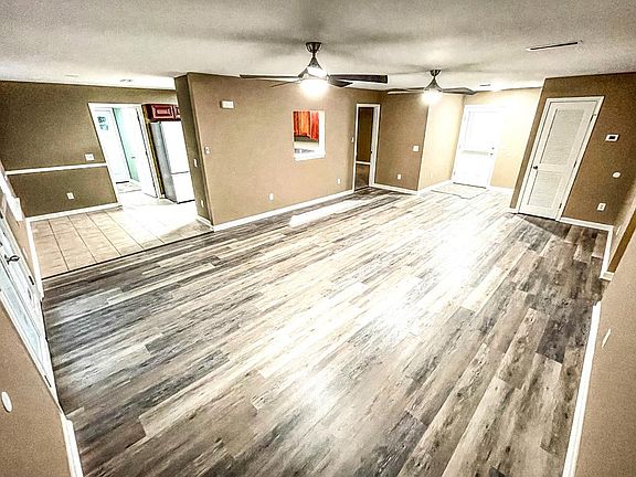 3rd image of 612 Killebrew St