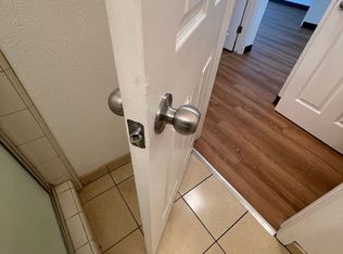 6910 N Santa Fe Dr #4, Winton, CA 95388