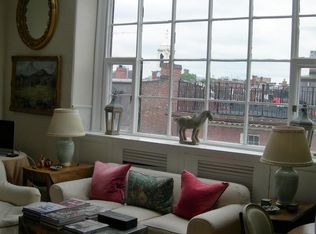 60 Chestnut St #4, Boston, MA 02108