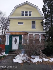 5 Stannard Avenue, Troy, NY, 12180