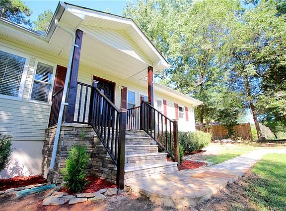 2nd image of 8306 Viola Dr