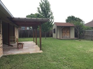 6016 Sundown Dr, Watauga, TX 76148
