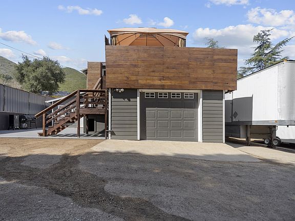 3rd image of 39147 Calle Del Sur