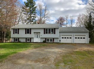 17 Cunningham Ln, Milford, ME 04461