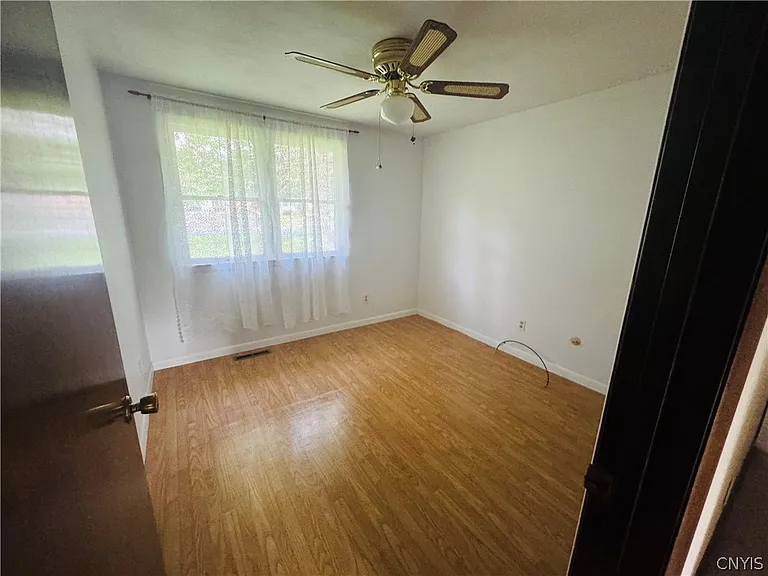 5336 Caughdenoy Rd — Photo 14