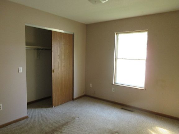 4th image of 108 Orchard St