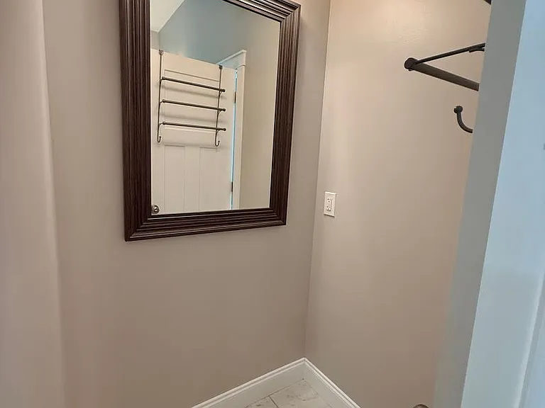 117 Country Ridge Rd — Photo 11