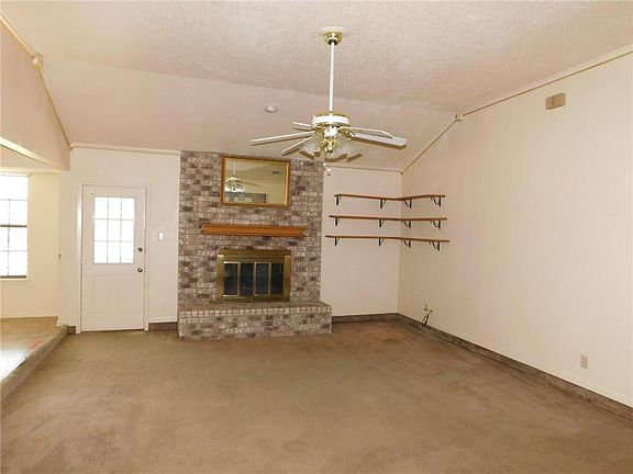 4th image of 109 Turtle Cove Dr