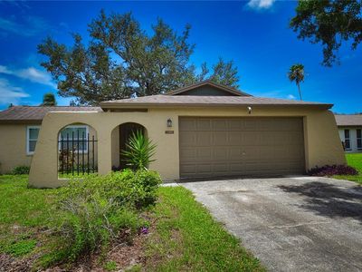 11990 104th Ave, Seminole, FL, 33778