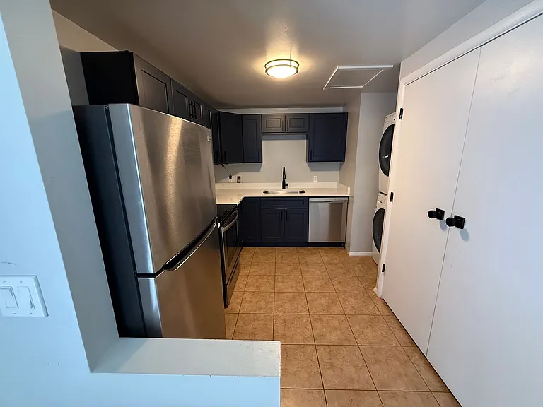2630 S 800 E — Photo 4