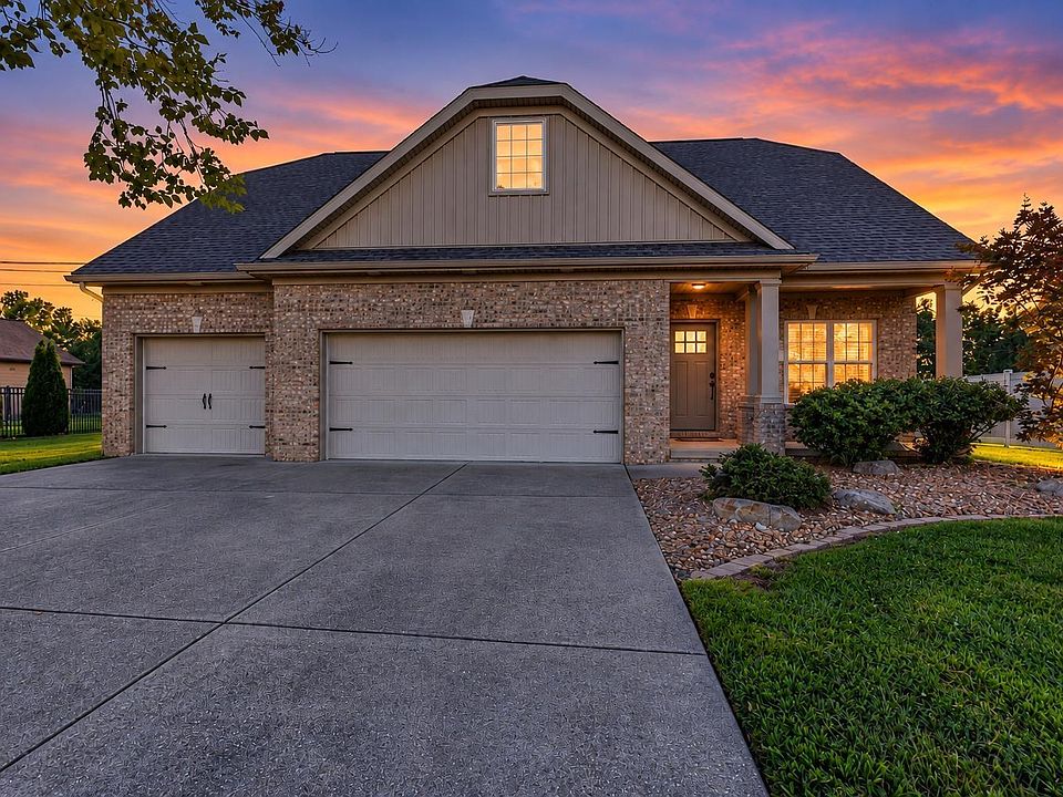1st image of 3749 Arbor Pointe Dr