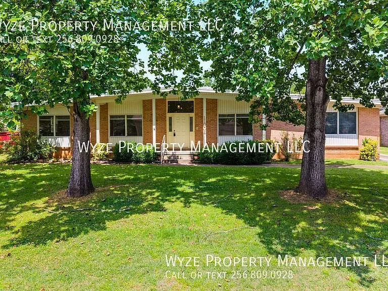 11005 Louis Dr SE — Photo 1