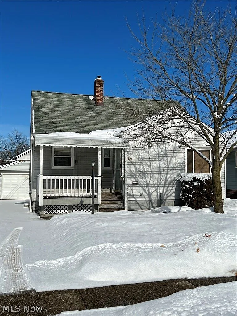 12331 Reindeer Ave photo 1