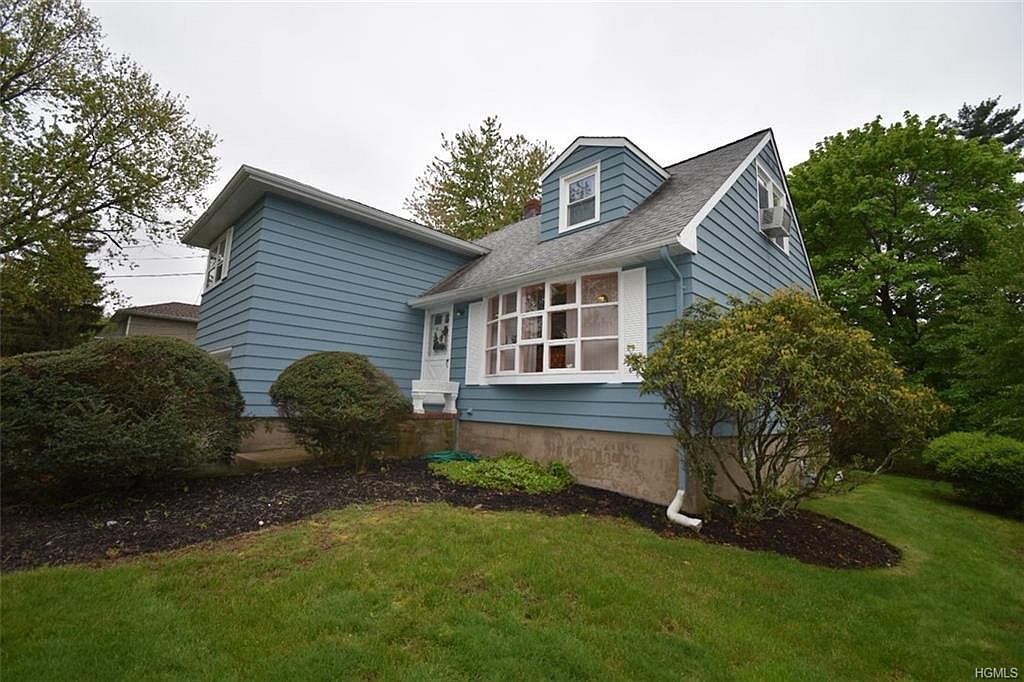 176 Quaspeck Blvd, Valley Cottage, NY 10989 Zillow