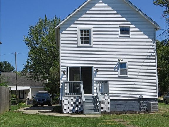3rd image of 304 Delaware Ave