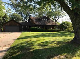 7513 Illinois Rd, Fort Wayne, IN 46804