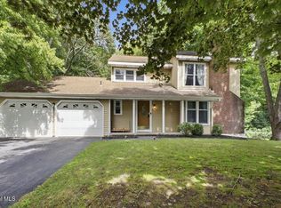 85 Southbury Road, Clifton Park, NY 12065