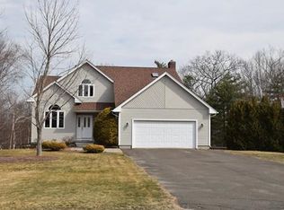 37 Terry Ln, Belchertown, MA 01007