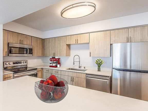 4th image of 2500 Deer Valley Rd APT 424