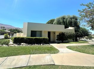 48680 Desert Flower Dr, Palm Desert, CA 92260